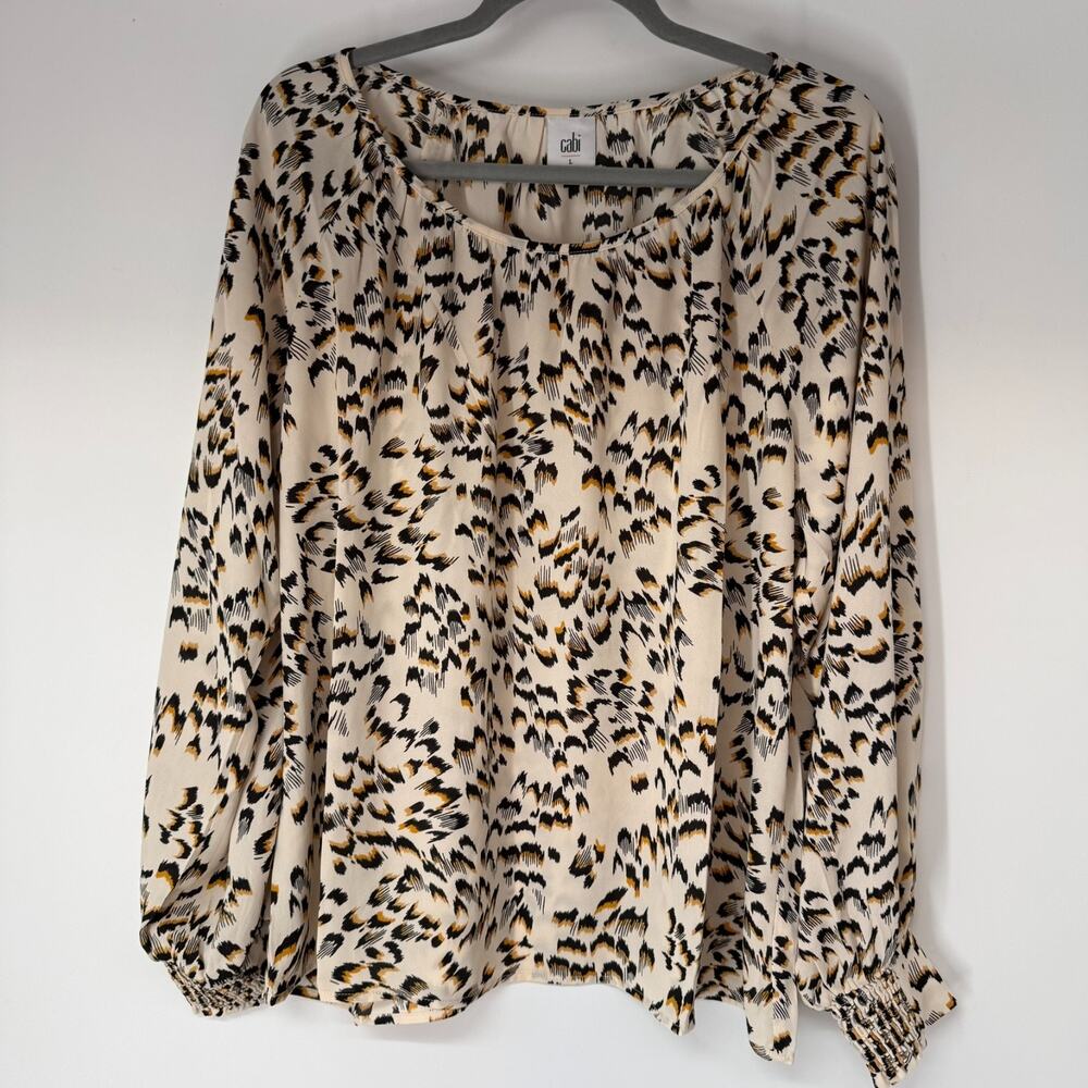 Cabi 4335 Round Trip Blouse Women L Cream Leopard Print Smocked Cuff Long Sleeve